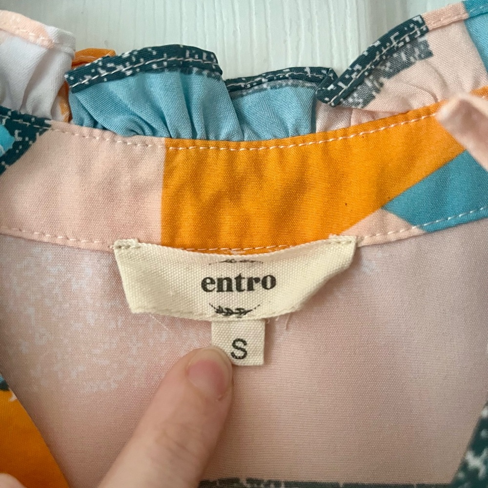 Entro Multicolor Ruffle Top - Picture 2 of 4